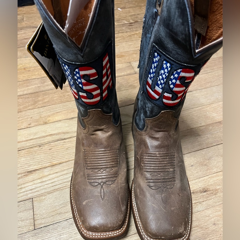 Dan Post Soft Strike Brown USA boots